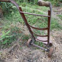 Carrello portatutto in ferro