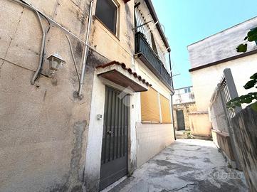 5 LOCALI A PALERMO