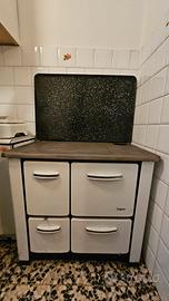 stufa economica zoppas anni 60