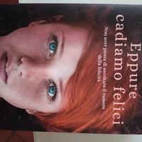 libro eppure cadiamo felici 