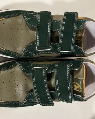 Scarpa naturino pelle