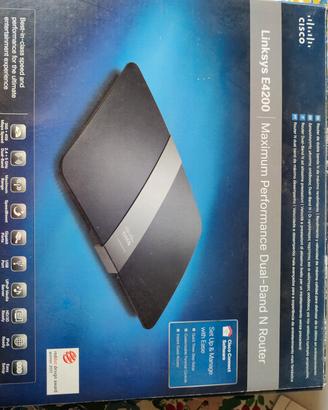 Router CISCO E4200
