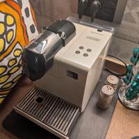 Macchina caffè DELONGHI NESPRESSO