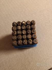 SCATOLA PUNZONI LETTERE 