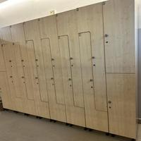 armadio e panca spogliatoio usato