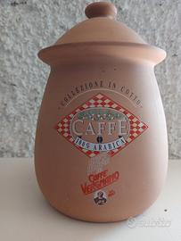contenitore in terracotta