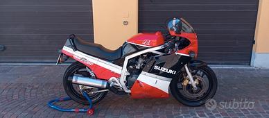 Suzuki GSX R 750
