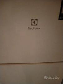 Frigorifero Electrolux con congelatore - alt 142 c