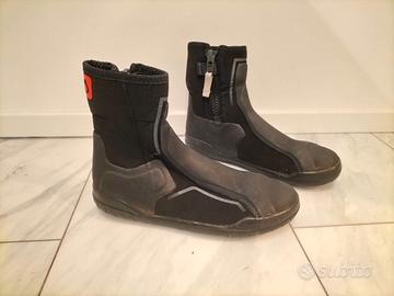 Scarponcini neoprene 5mm e 3mm, calzari 3mm