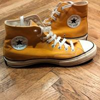 Converse gialle