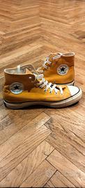 Converse gialle