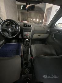 Alfa Romeo 147