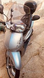 Scooter Peugeot