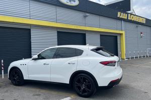 Maserati Levante restyling con dna Ferrari