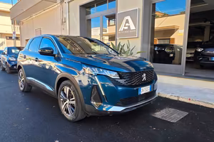 Peugeot 3008 HDi 130 EAT8 Allure Pack 24 Mesi Gara