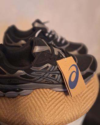 asics nyc gel nere con doppio laccio facoltativo 