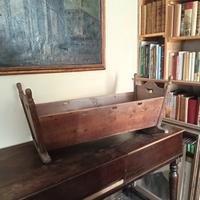 culla antica in legno