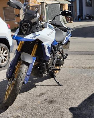 Suzuki V-Storm 800 DE