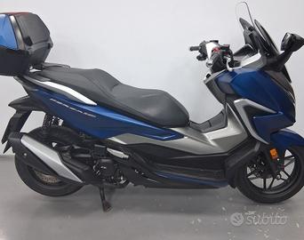 Honda Forza 350 DELUXE