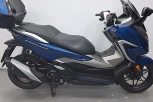 Honda Forza 350 DELUXE