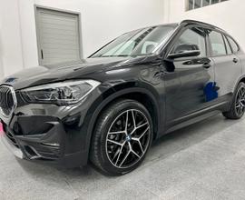 BMW X1 IBRIDO PLUG-IN AUTOMATICO 4x4