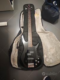 Ibanez GSR 200 