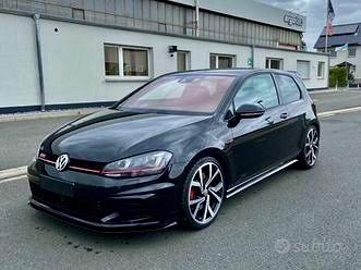VOLKSWAGEN GOLF 1.6 TDI 115 CV DSG SPORT R LINE