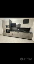 Cucina conpleta lineare 4 mt