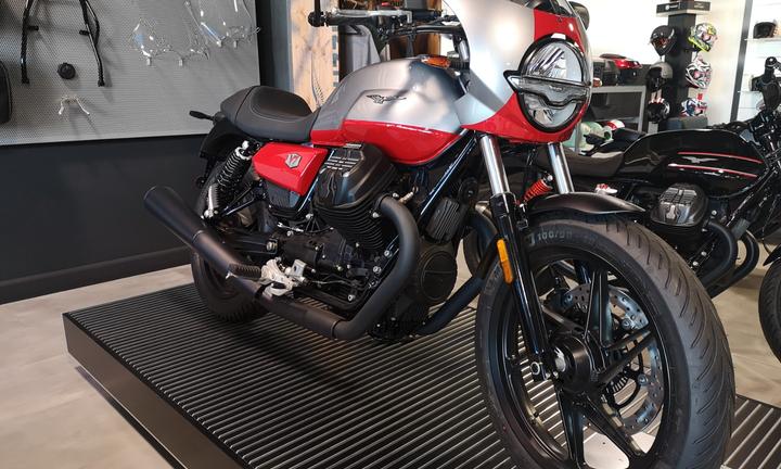 Moto Guzzi V7 IV CORSA CAFE RACER- 2024