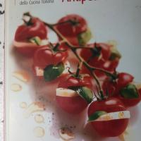 Volume di cucina Gli Antipasti. Mondadori 