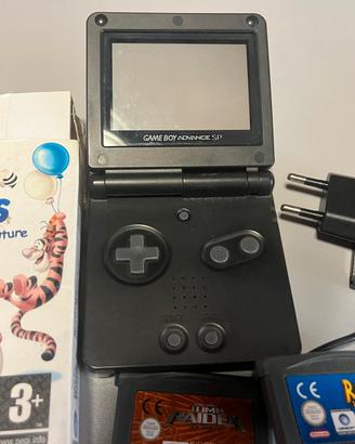 NINTENDO GAME BOY ADVANCE SP 