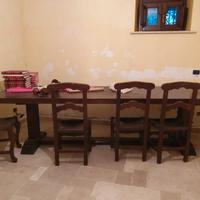 TAVOLO IN CASTAGNO MASSELLO + 10 SEDIE