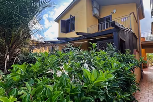 Porzione di VILLA duplex Campofelice di Roccella