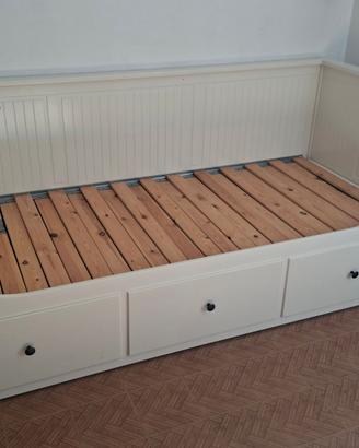 Letto ikea HEMNES