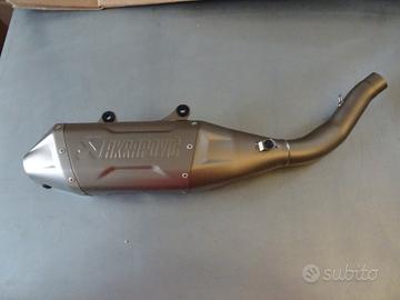 AKRAPOVIC "SLIP-ON LINE"