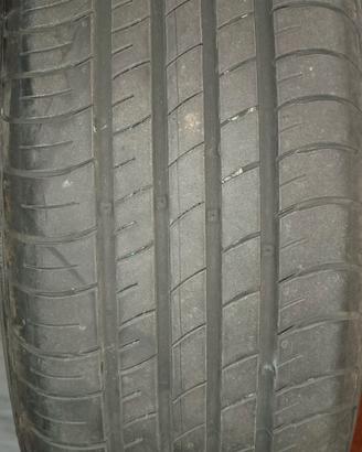  4 gomme estive strada fatta circa 500 km  ta