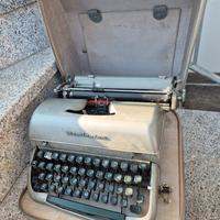 macchina da scrivere remington