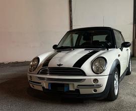 MINI Cooper One D - 2005