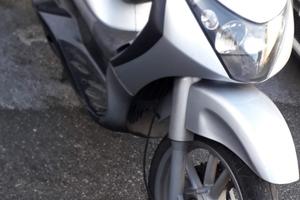 Piaggio Beverly 250 - 2004