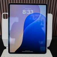 iPad Air 13" 512gb + tastiera