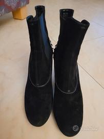 Stivaletti DonnaTOD'S  nr 38,5