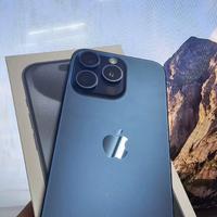 iPhone 15 Pro Max 512GB Blu – come nuovo!