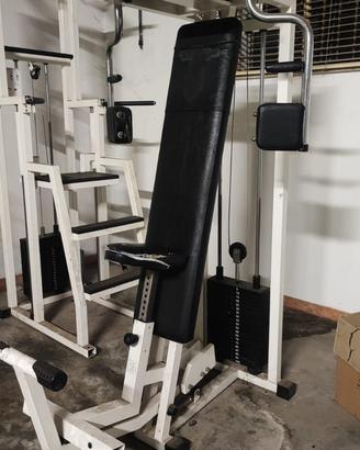 PECTORAL MACHINE TECHNOGYM