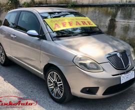 Lancia Ypsilon 1.3 MULTIJET 90 CV Sport MomoDesign