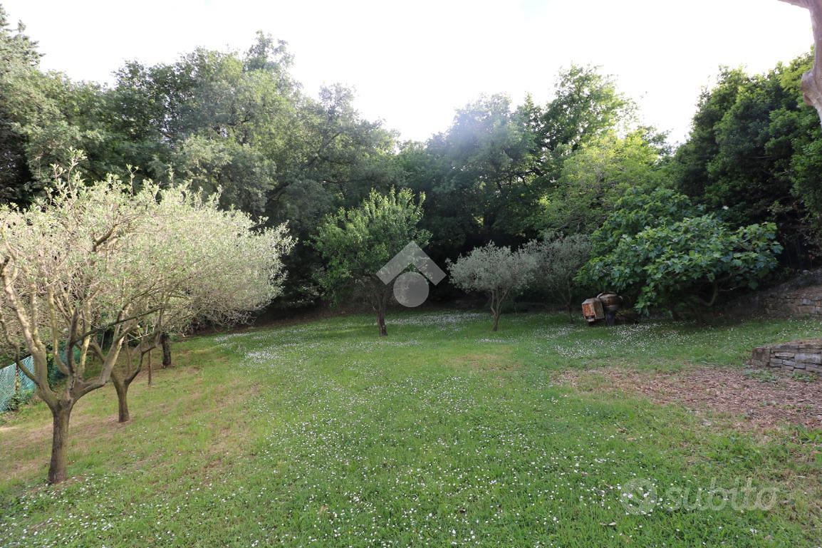 TER. RESIDENZIALE A MUGGIA - Vista 3