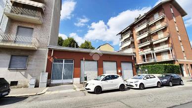 NEGOZIO A TORINO