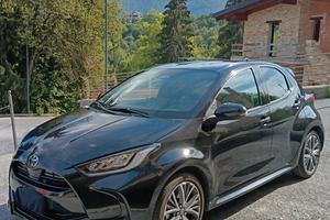 Yaris 1.5 full Hybrid 130 cv mod.Lounge