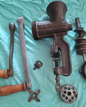 Macchina Tritacarne manuale Tre Spade 