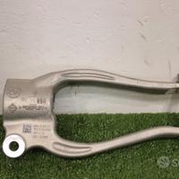 BMW G30 G15 Supporto ammortizzatore destro | 2176