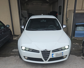 Alfa Romeo 159